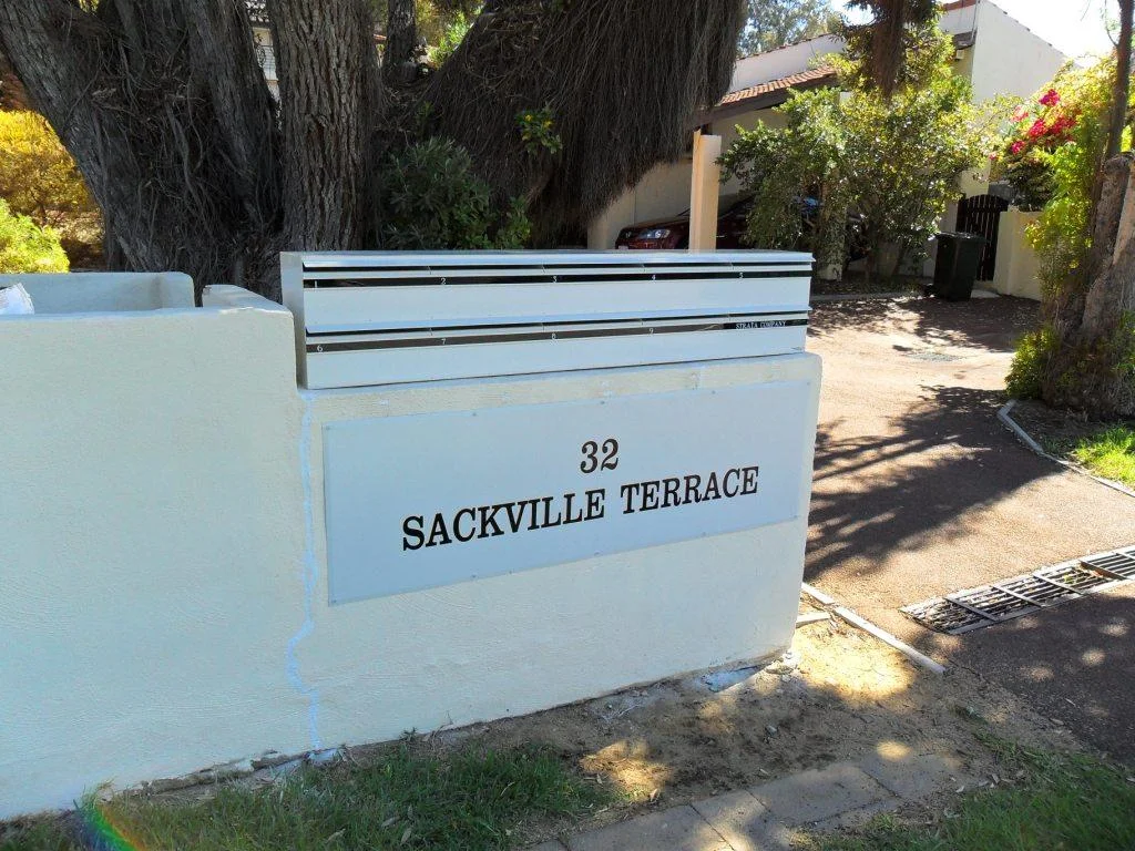 Plinth Mounted with Sign 2.JPG