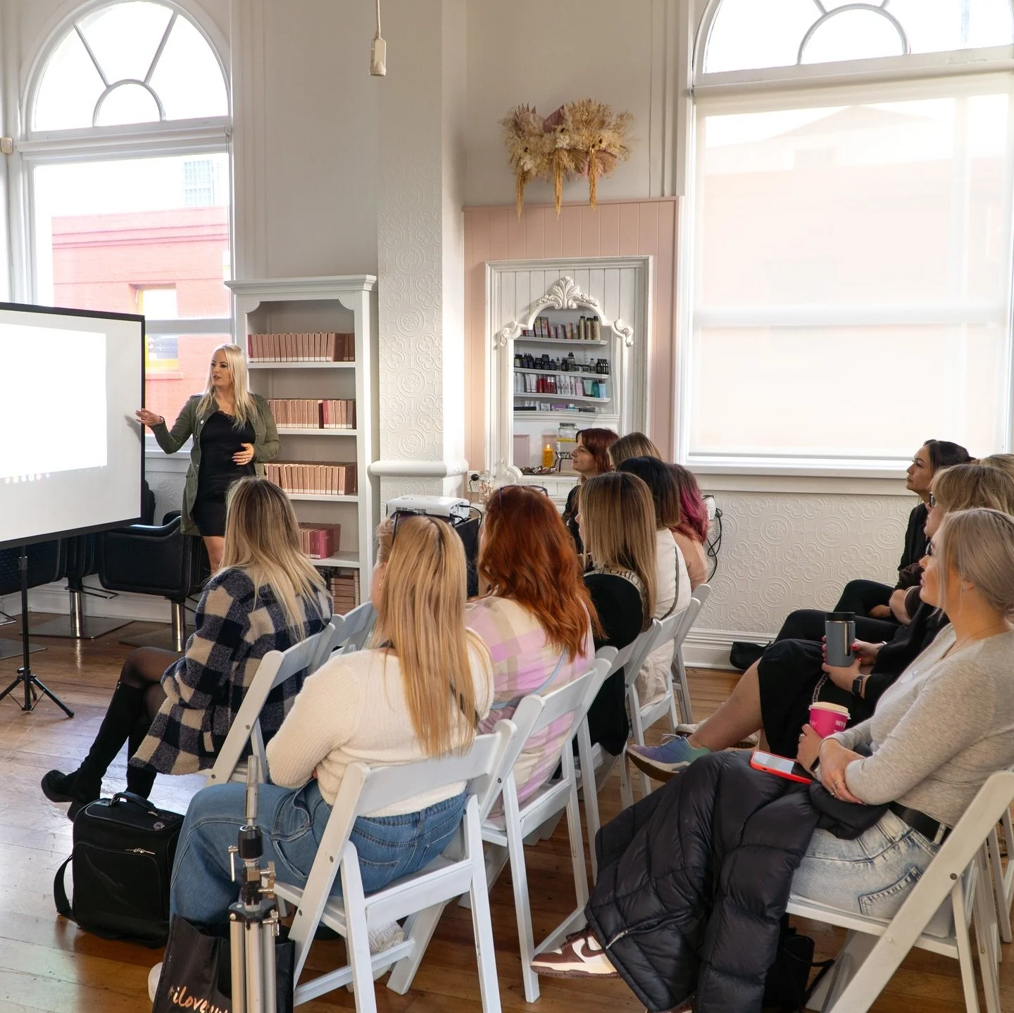 🔥 Level up your Salon with Wefts and Nano Systems🔥 

Don&rsquo;t miss the chance to join us as we host our next workshop in Napier: September 21st (Sunday)

Ready to increase revenue instantly in your salon and attract &lsquo;A&rsquo; grade clients