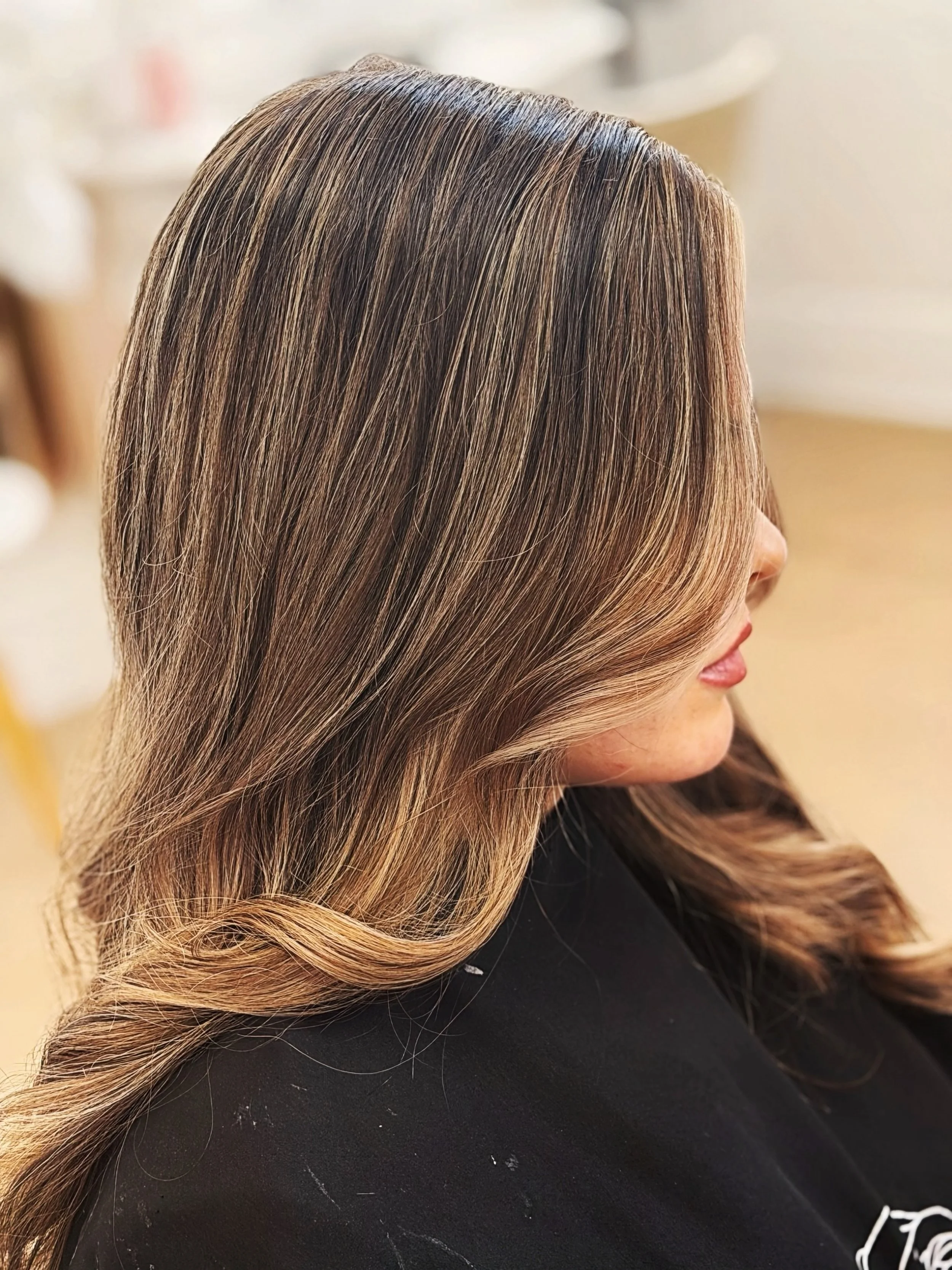 Ooooh yes! @kristal_lavilla creating the caramel goods one foliage beauty at a time 🙌