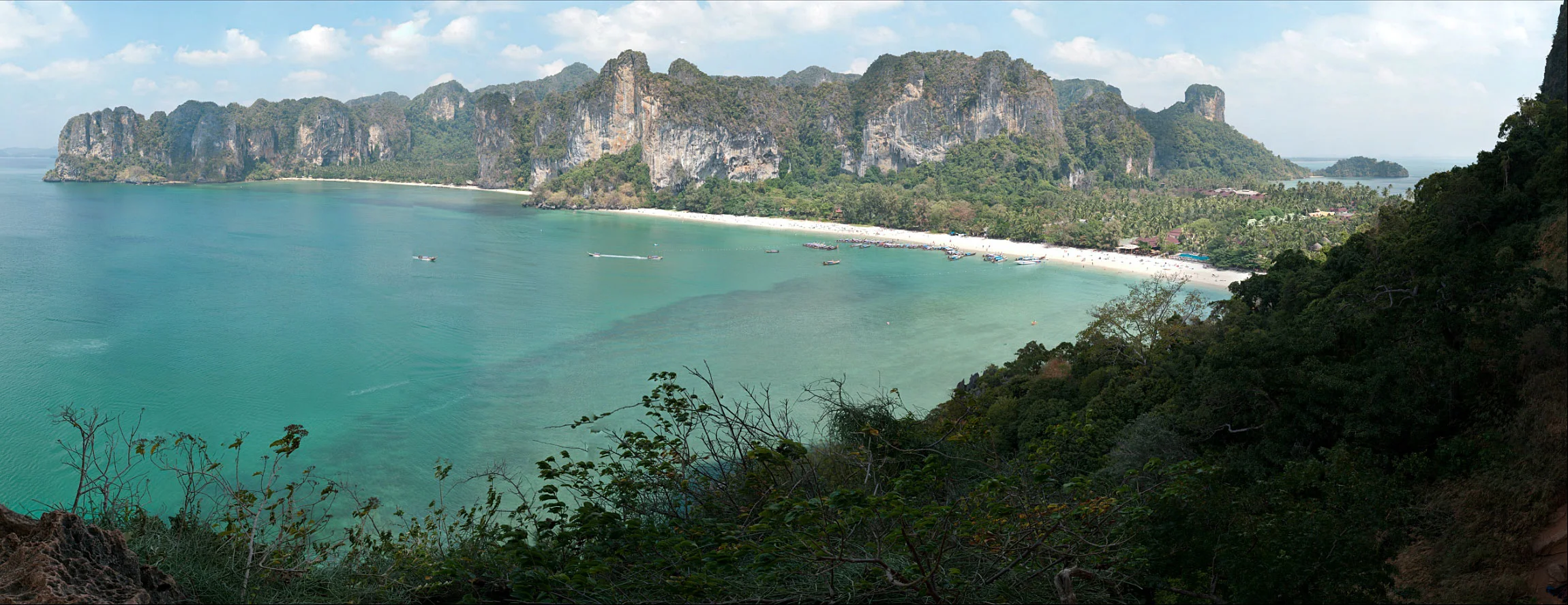 Railay Beach West, KrabiVIEW FULLSCREEN