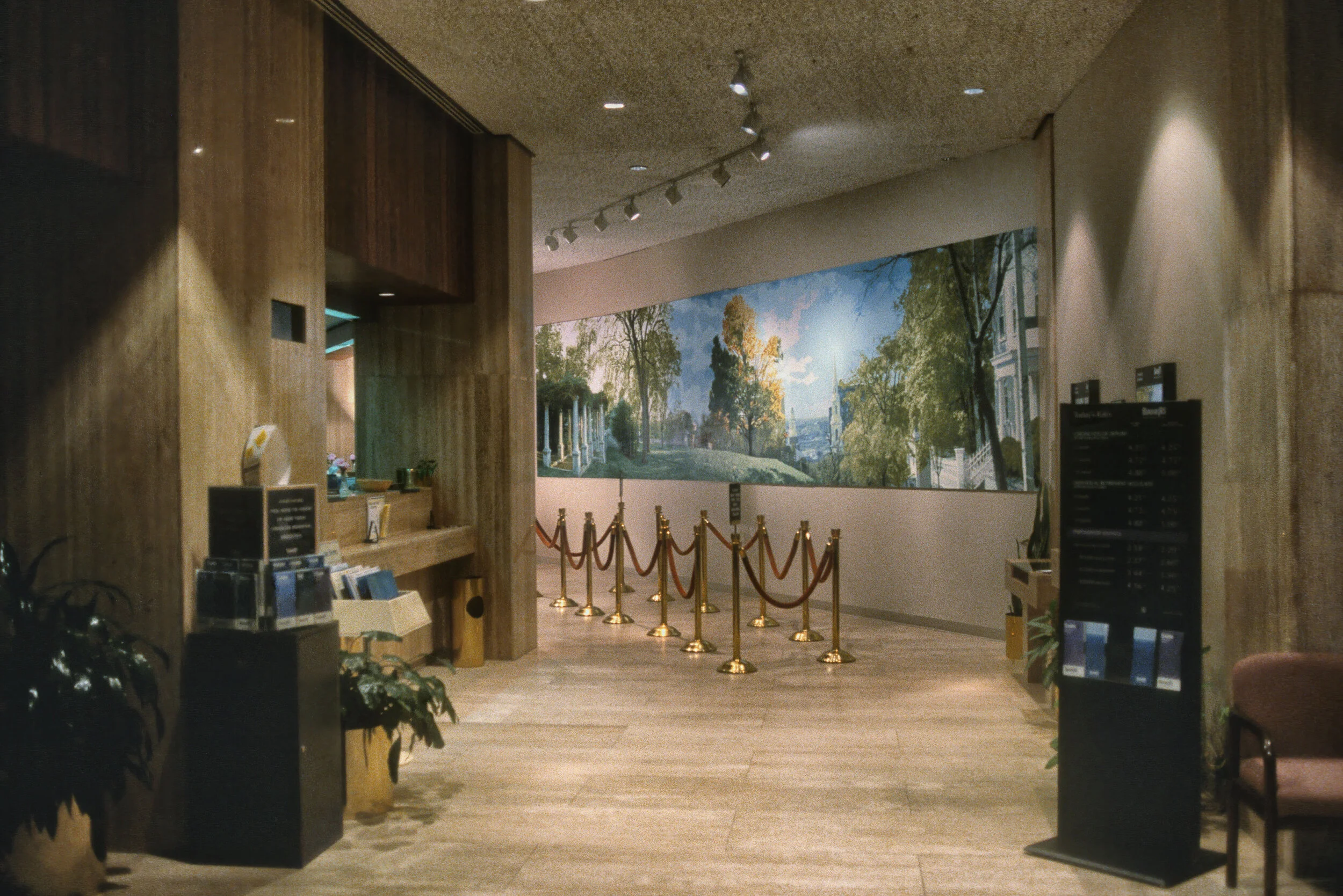 Bank_lobby.jpg