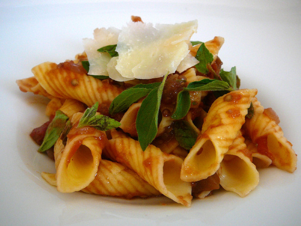 pasta-tomato.jpeg