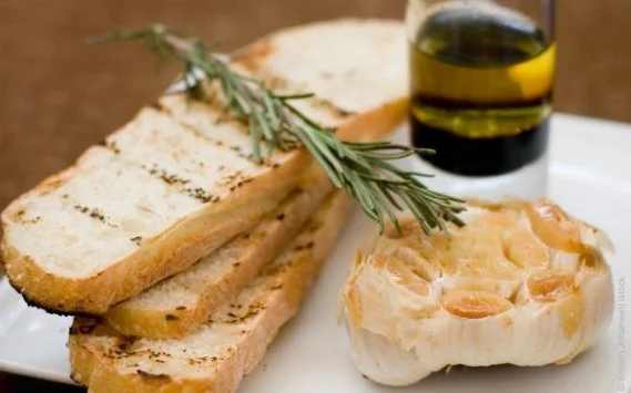 garlic-georgehirsch.jpg