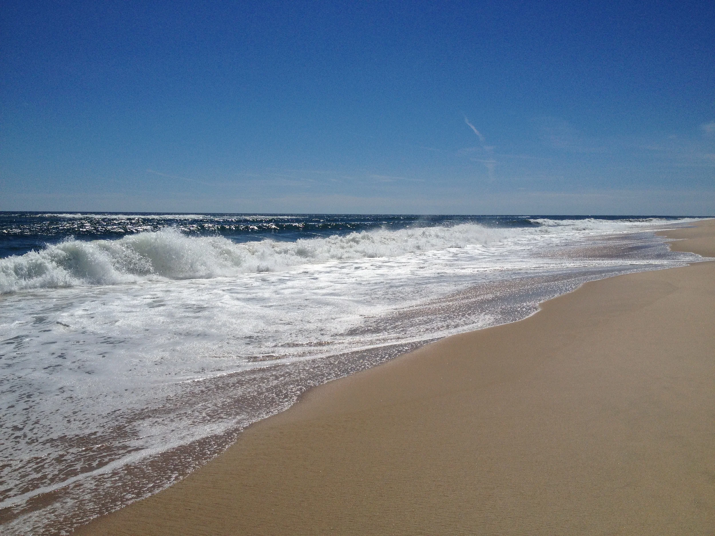 George Hirsch Lifestyle Beach.JPG