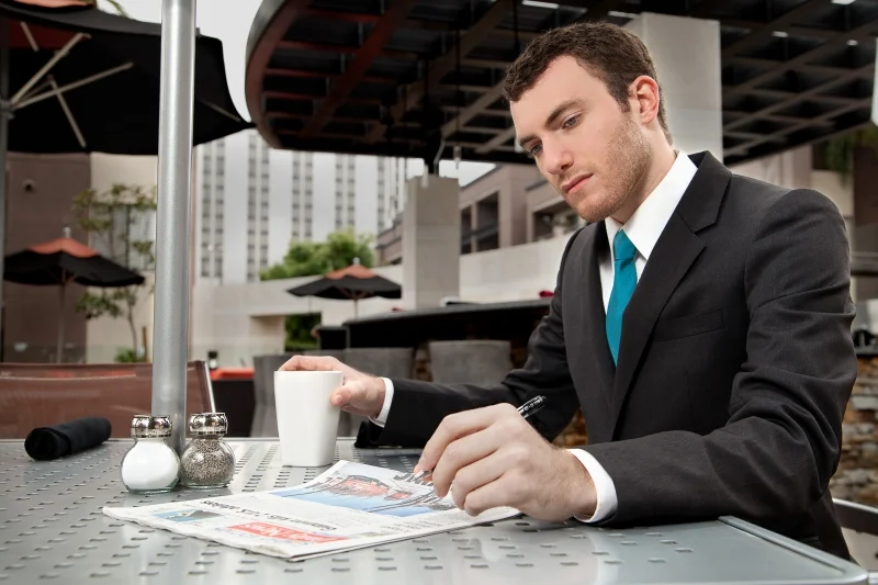 Warrington-Liam-cafe-final mm.jpg