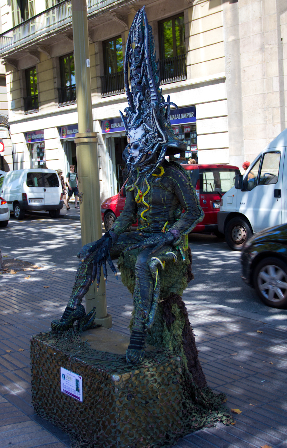 One of the many street performers on La Rambla