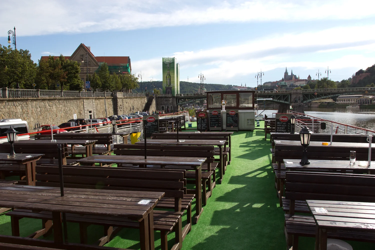 prague-dinner-cruise-8