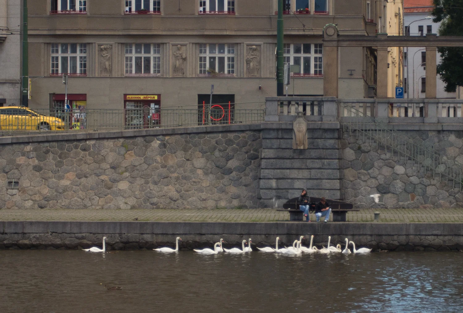 prague-dinner-cruise-3