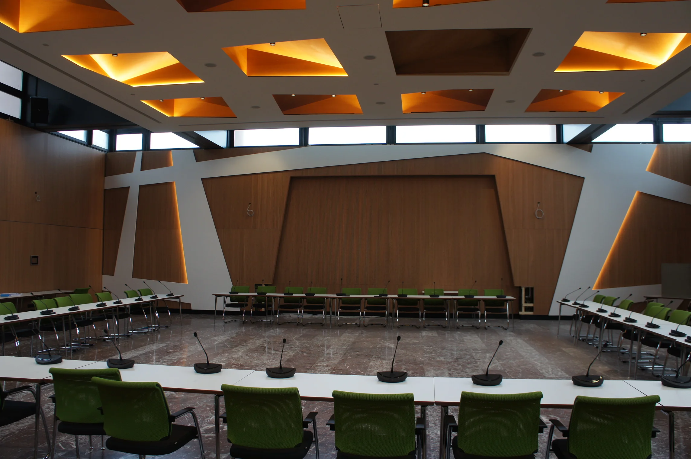 Für Augen und Ohren