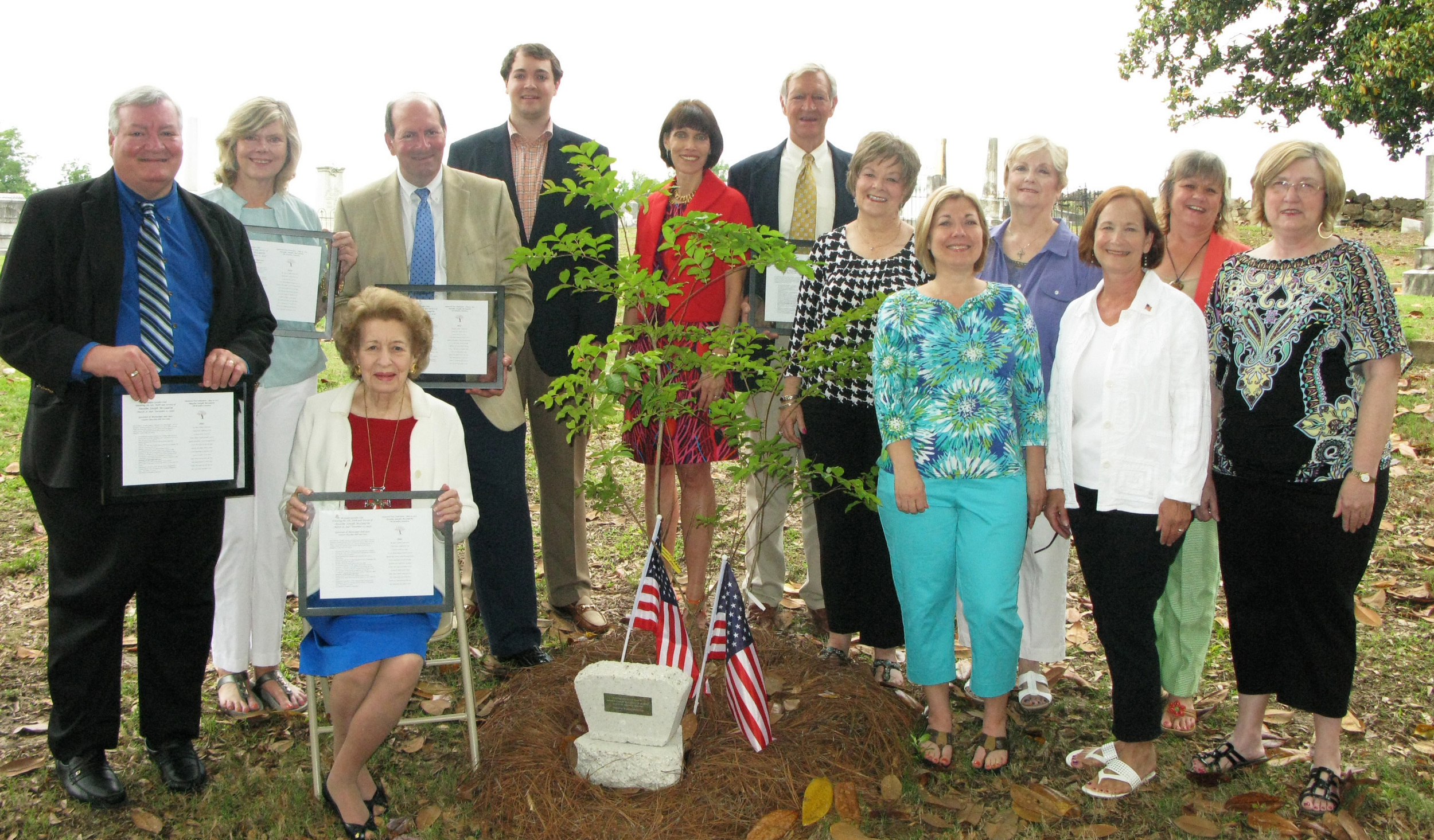  MEMORIAL&nbsp;TREE&nbsp;HONORS GOVERNOR ANSELM MCLAURIN    &nbsp;&nbsp; Brandon Garden Club (BGC), The Garden Clubs of Mississippi, Inc., planted a&nbsp;tree&nbsp;and placed a plaque in Old Brandon Cemetery honoring the life, work, and service of A