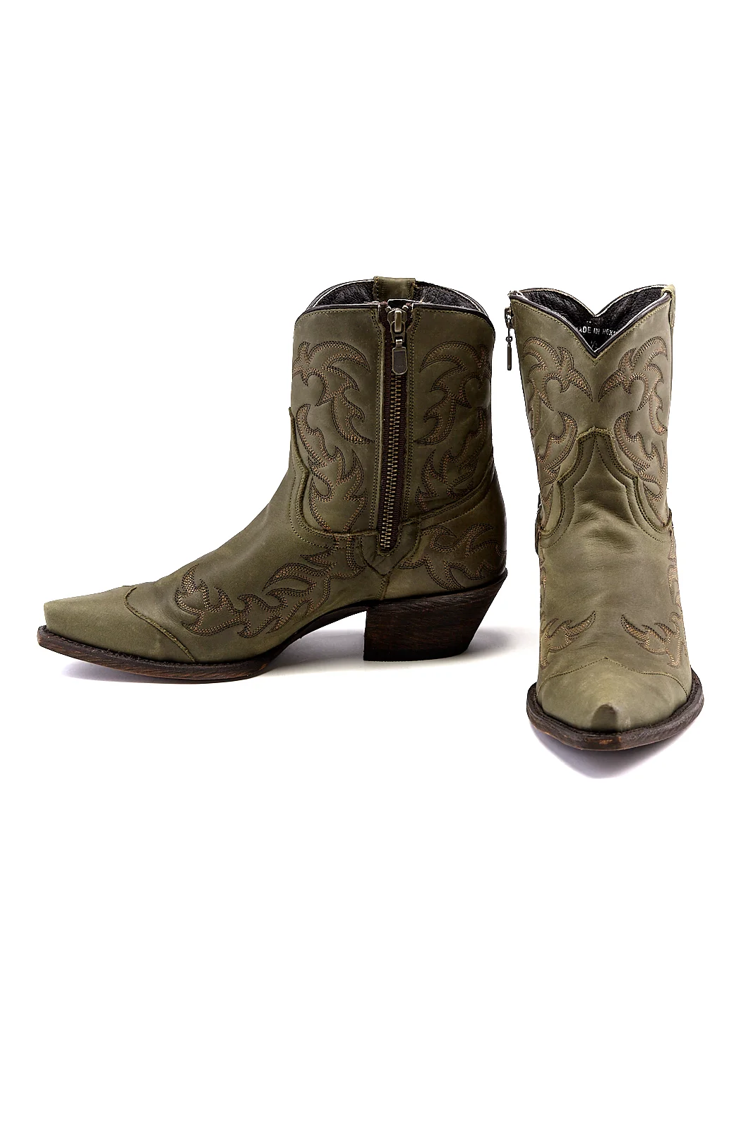 Planet Cowboy0254_GLW.jpg