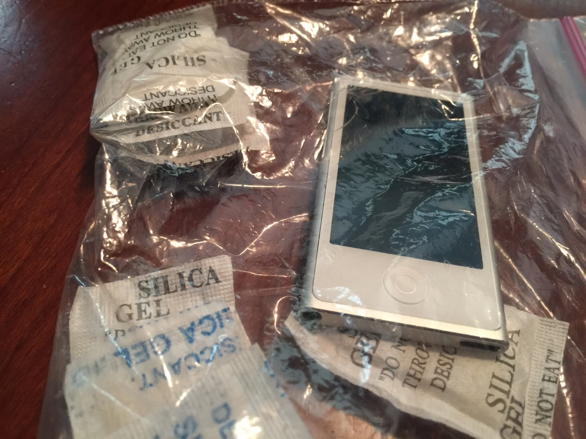 My iPod Nano in its silica prison