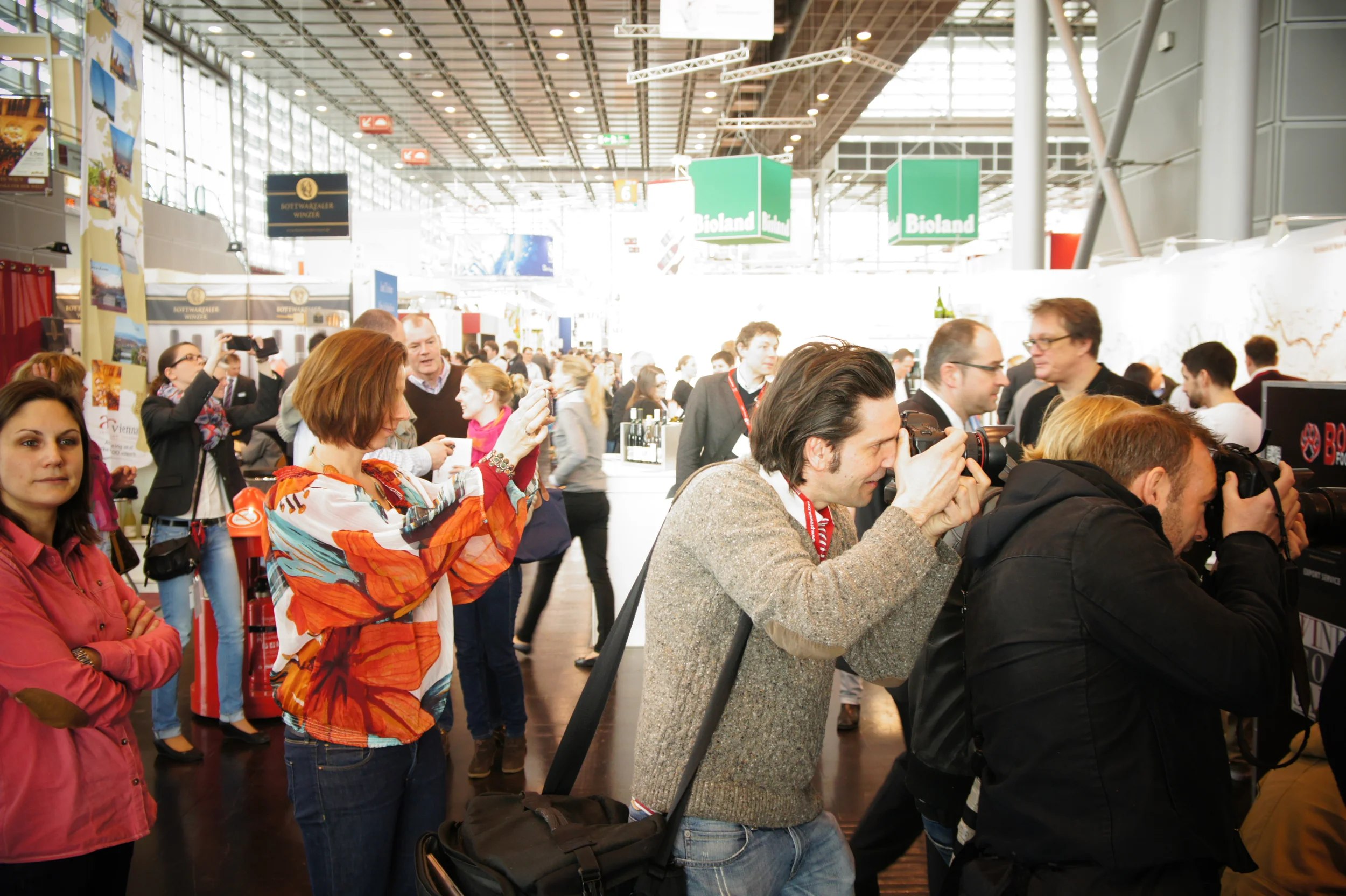 i21_Prowein2013_Weingut Tesch_tote Hosen_weisses Rauschen_12.jpg