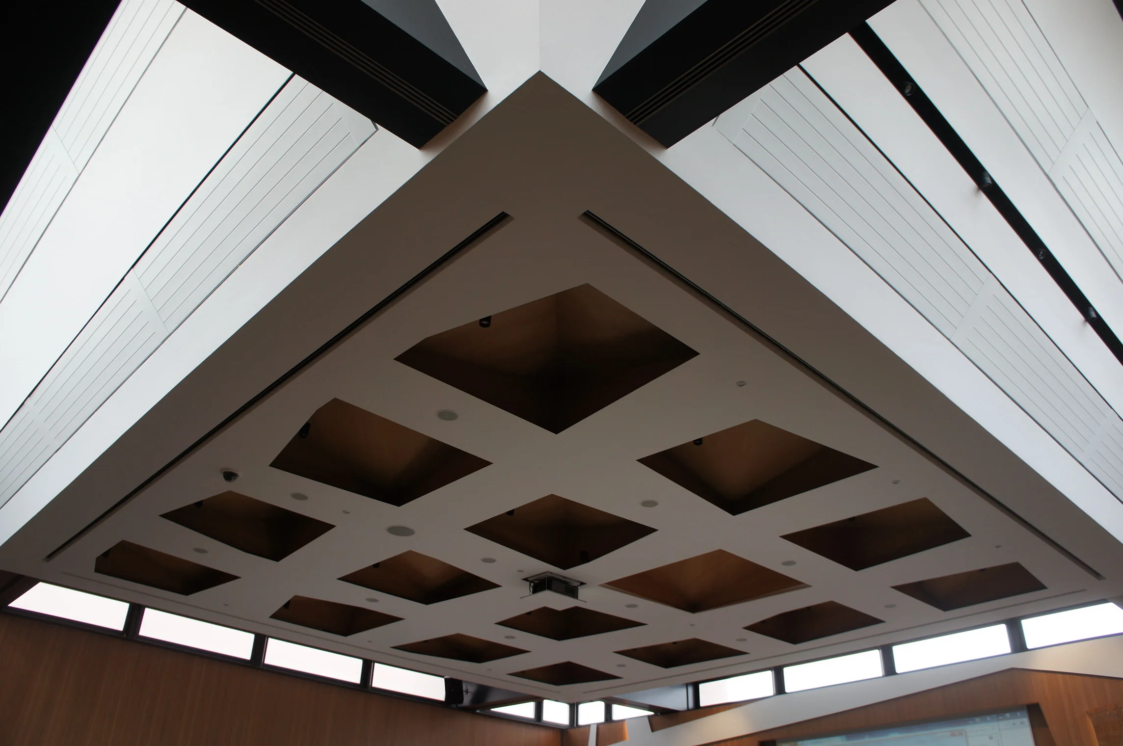 i21_planungsbüro_Sitzungssaal_Bad Kreuznach_Gruber_viabizzuno_1.JPG