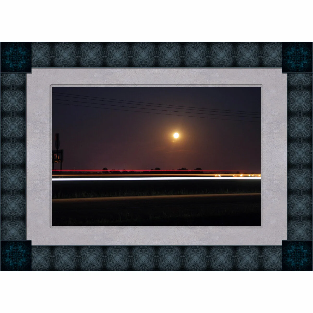 i40full-moon-framed-ig.jpg
