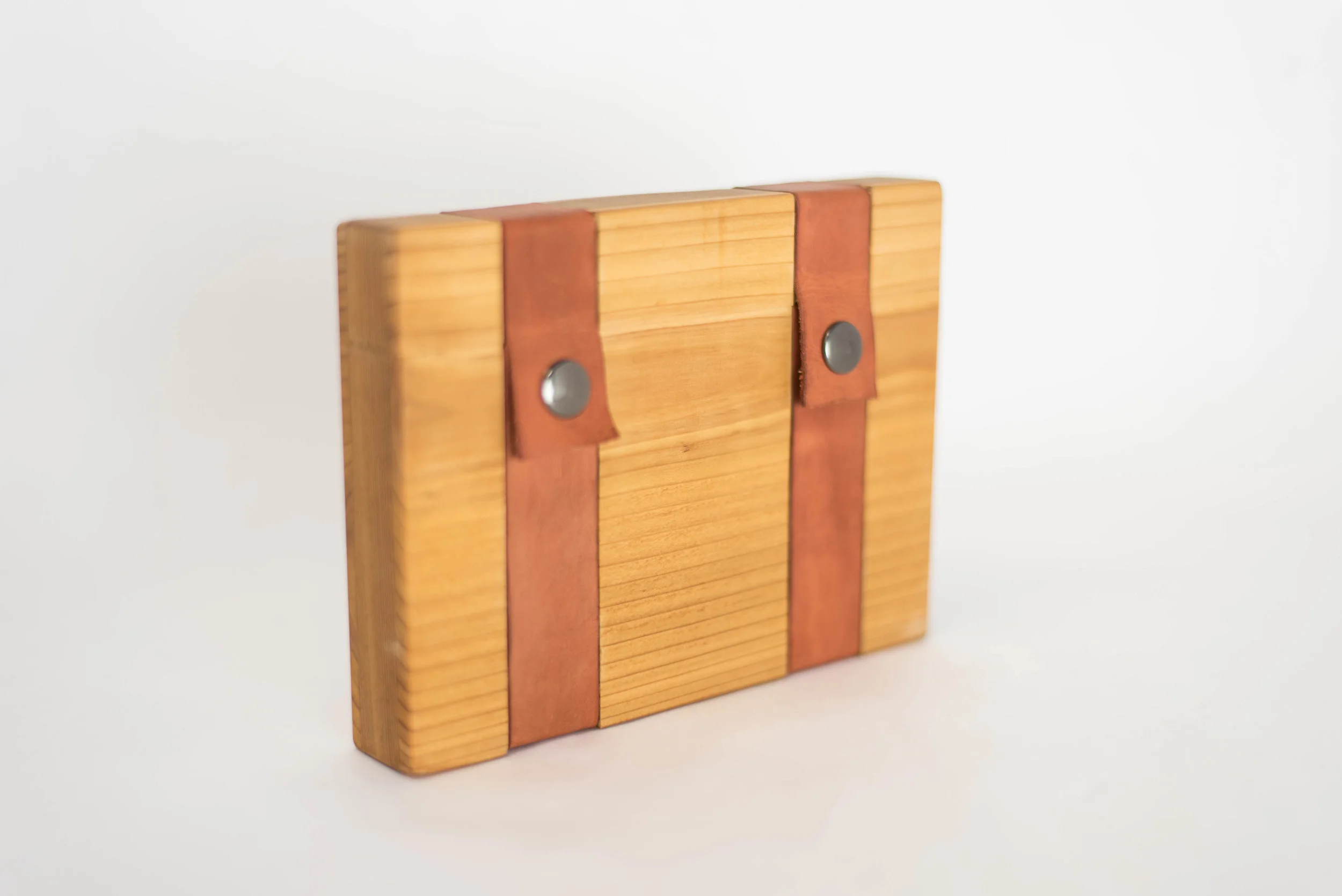 Cedar with Tan Leather