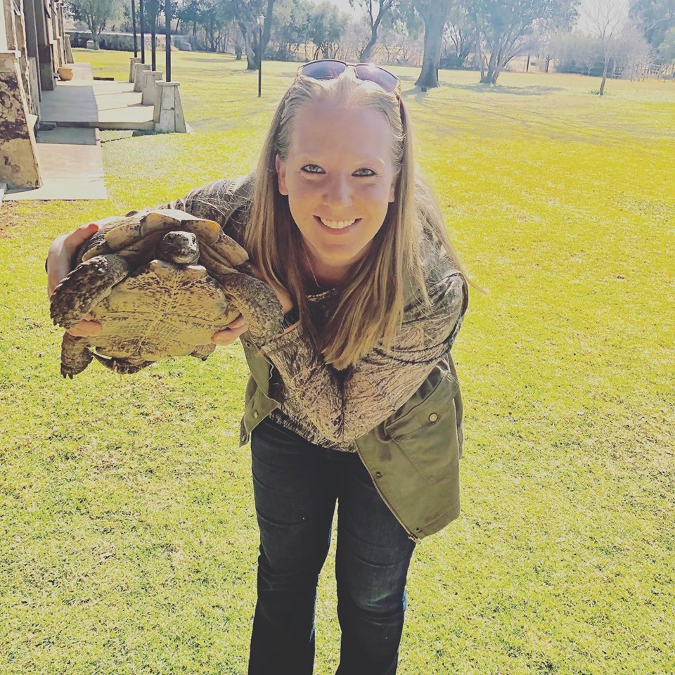 Hannah meets Turtle!