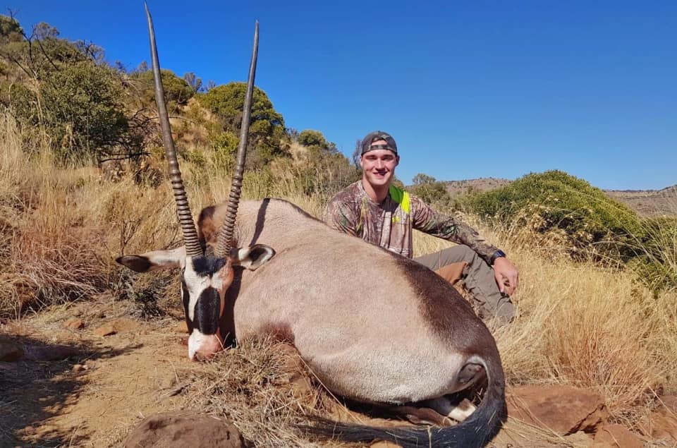 Andrew Rhodes Gemsbok