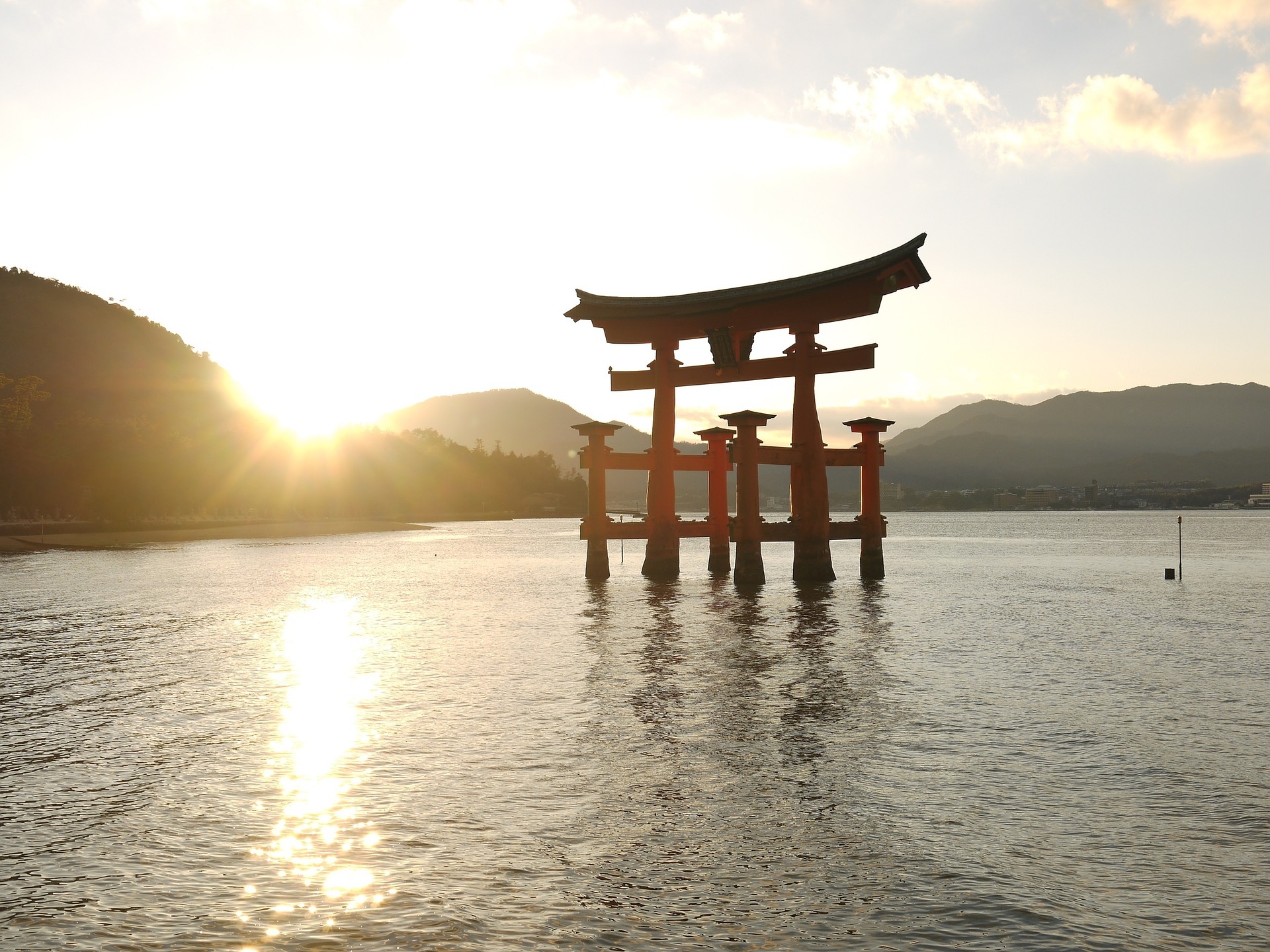 Itsukushima.jpg