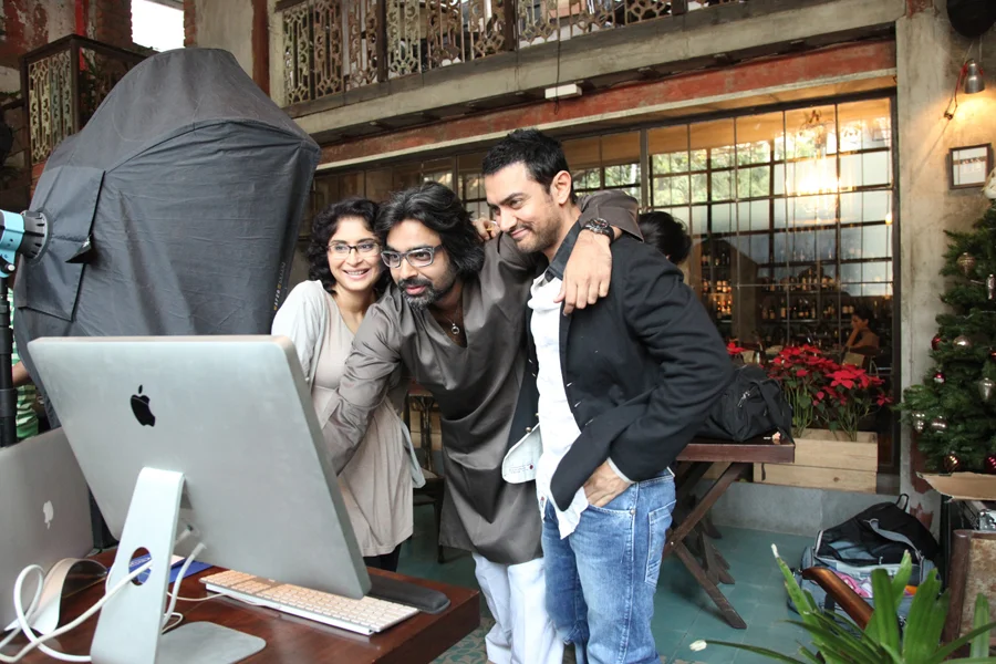 Working Still - Aamir Khan Kiran Rao Cine Blitz