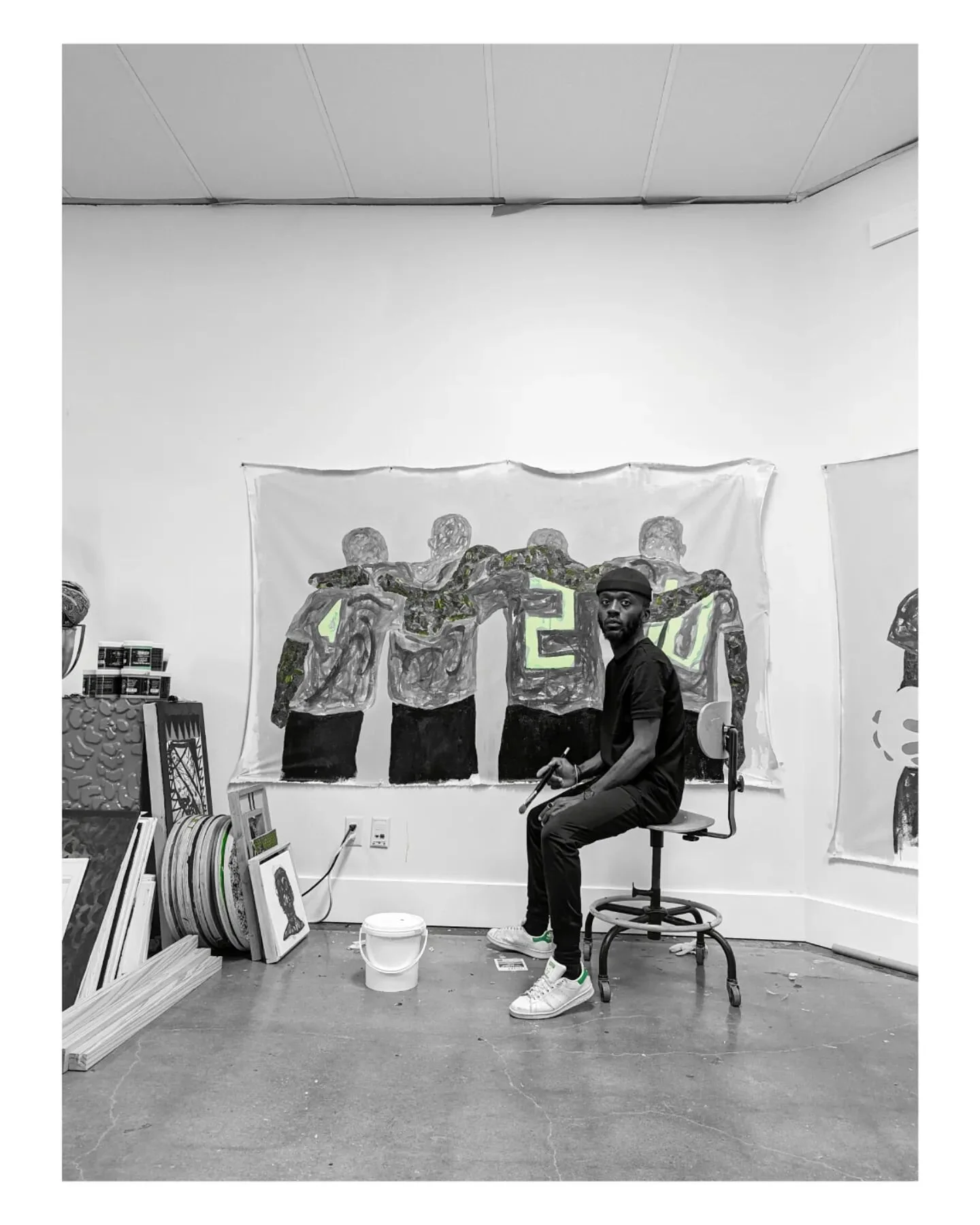 Coloring the void // 🟢