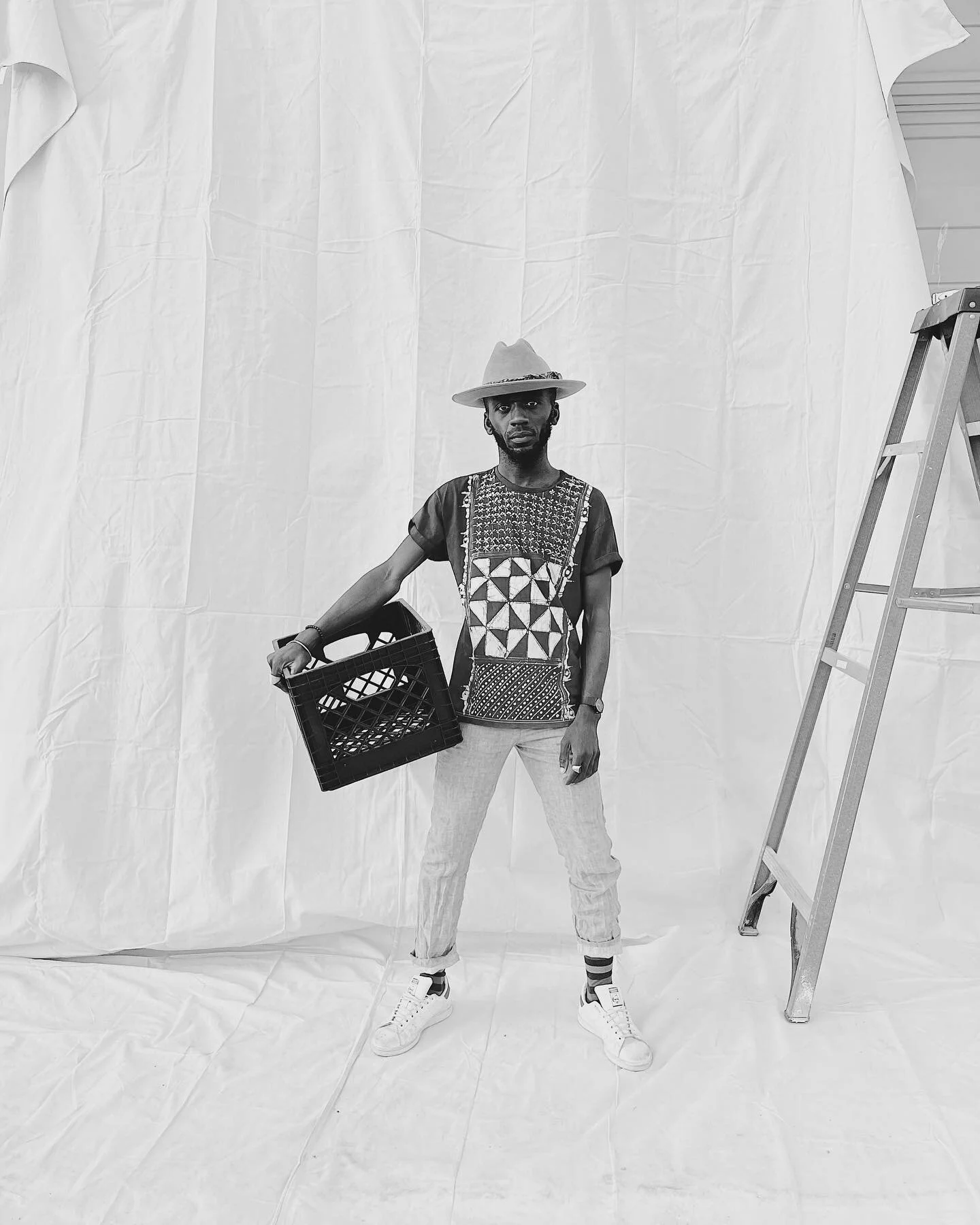 Day of the dead and 33 (Tuesday) in the land of the living. Carrying on in praise and gratitude.