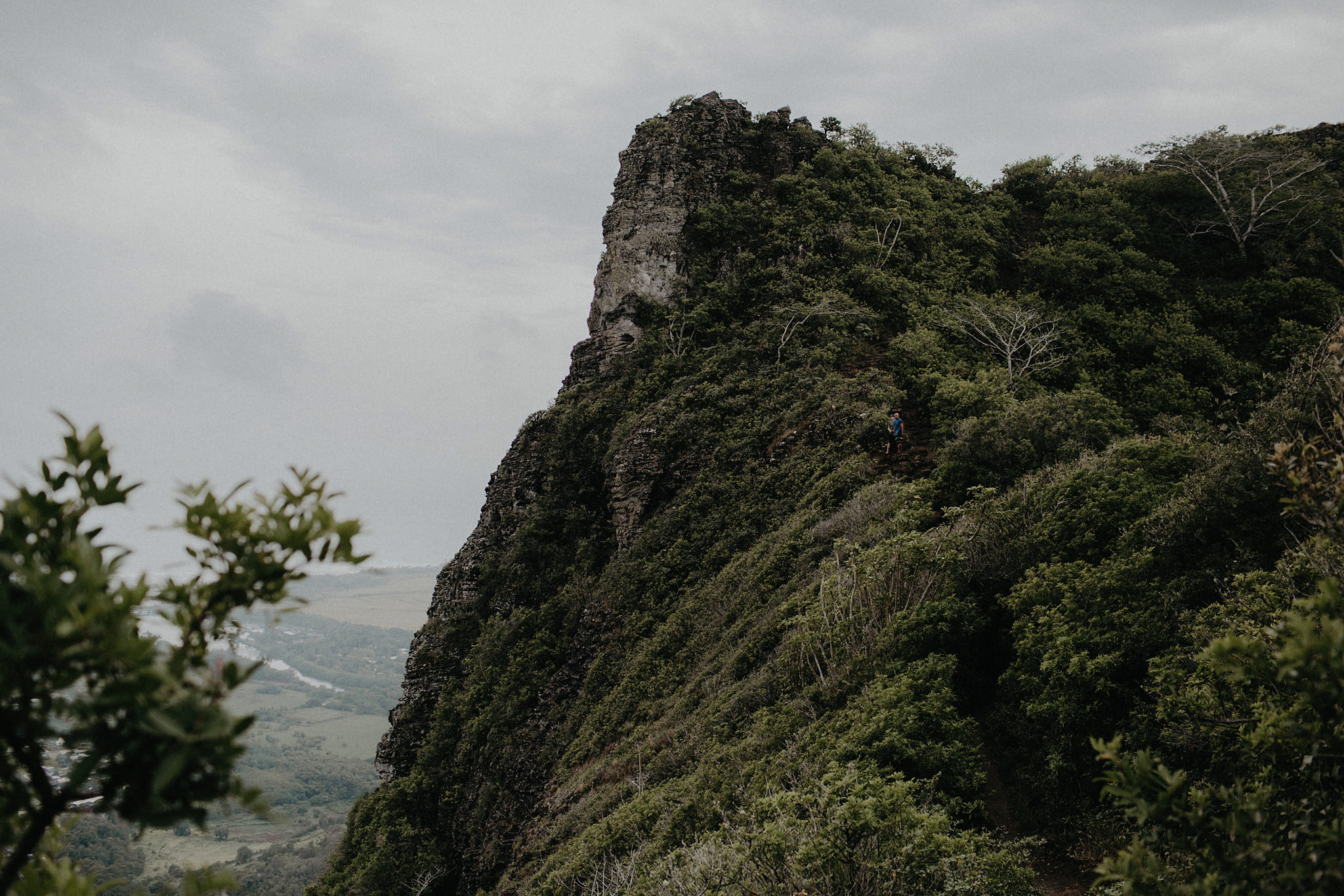 hawaii elopement mountain photo