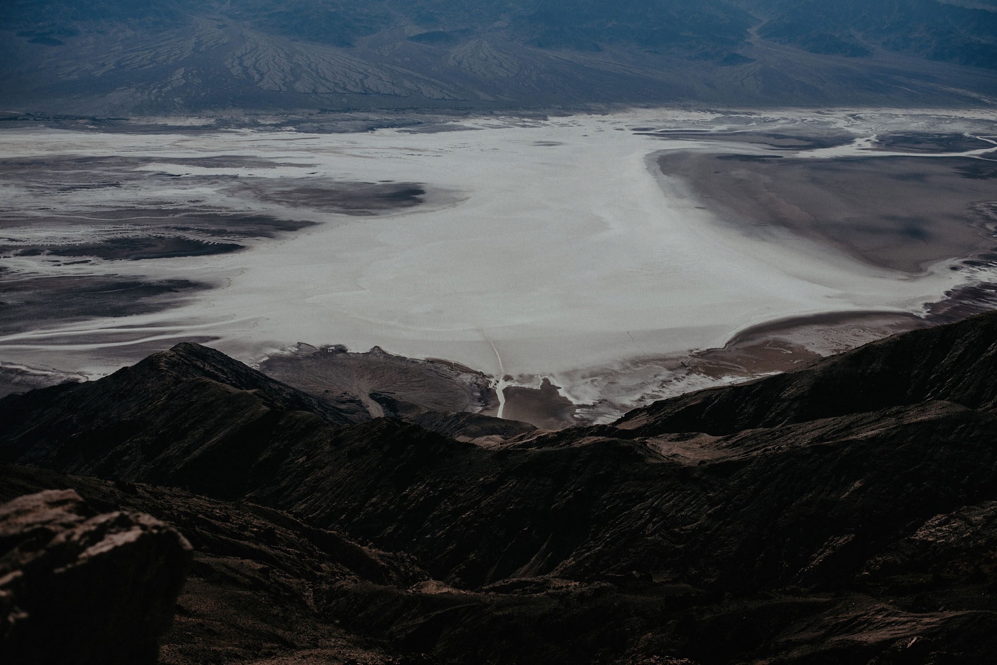 death valley adventure elopement wedding photographer national park dantes view