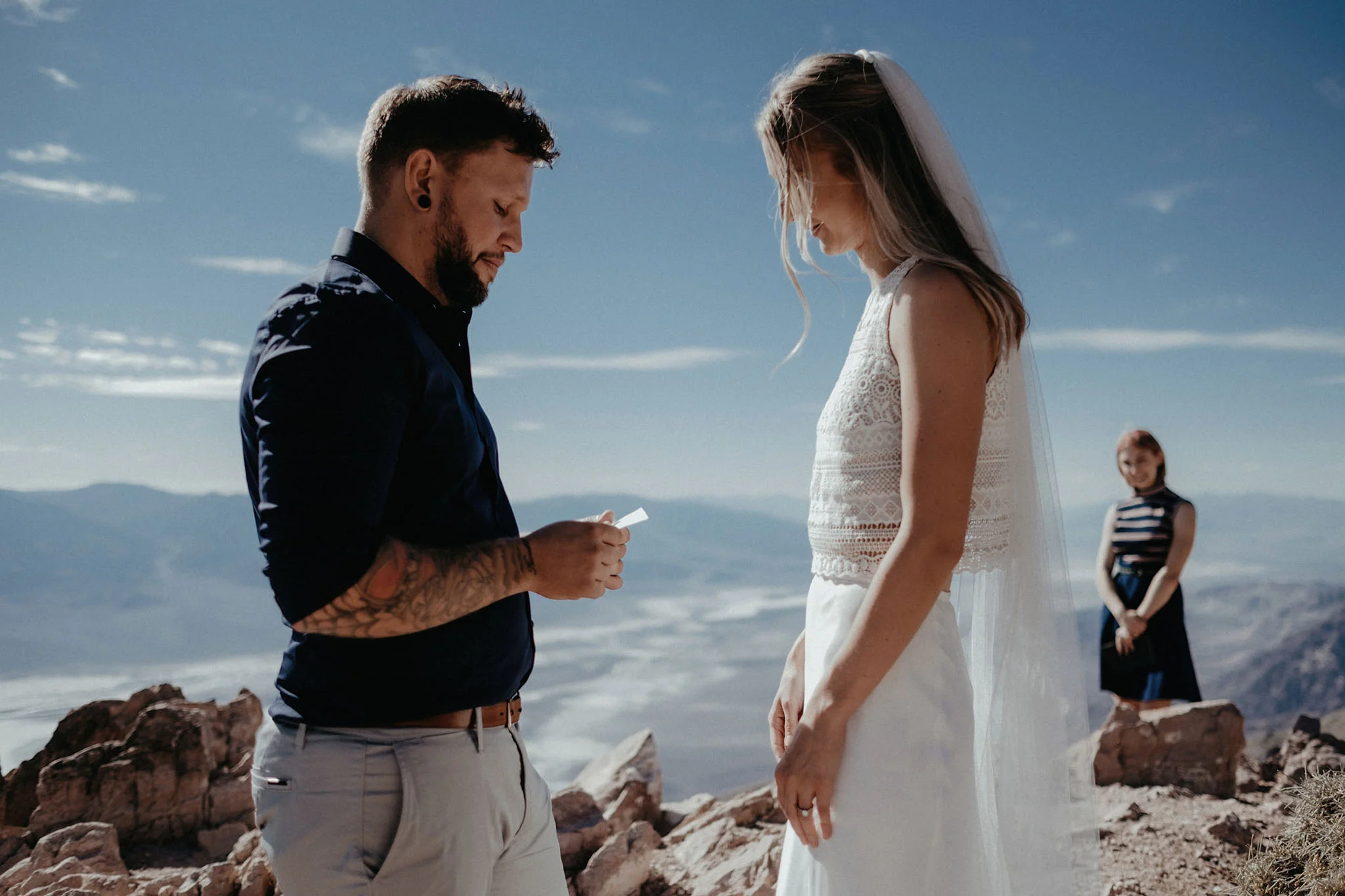 death valley adventure elopement wedding photographer national park ceremony
