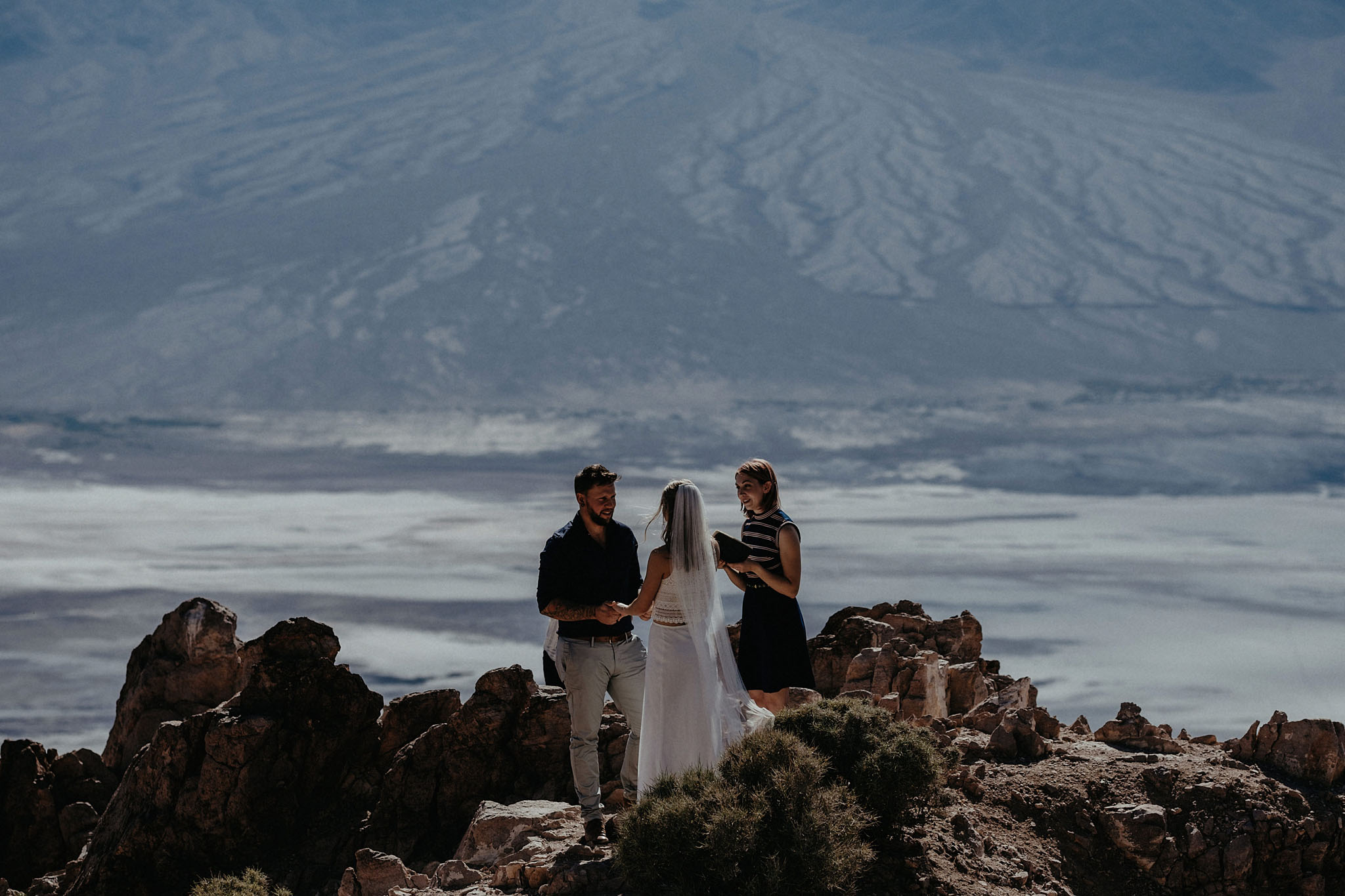 death valley adventure elopement wedding photographer national park ceremony