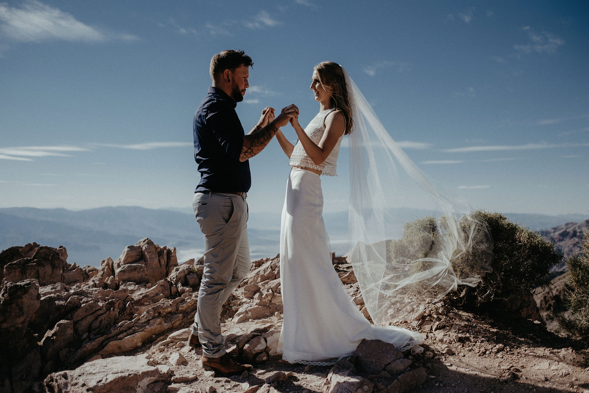 death valley adventure elopement wedding photographer national park ceremony