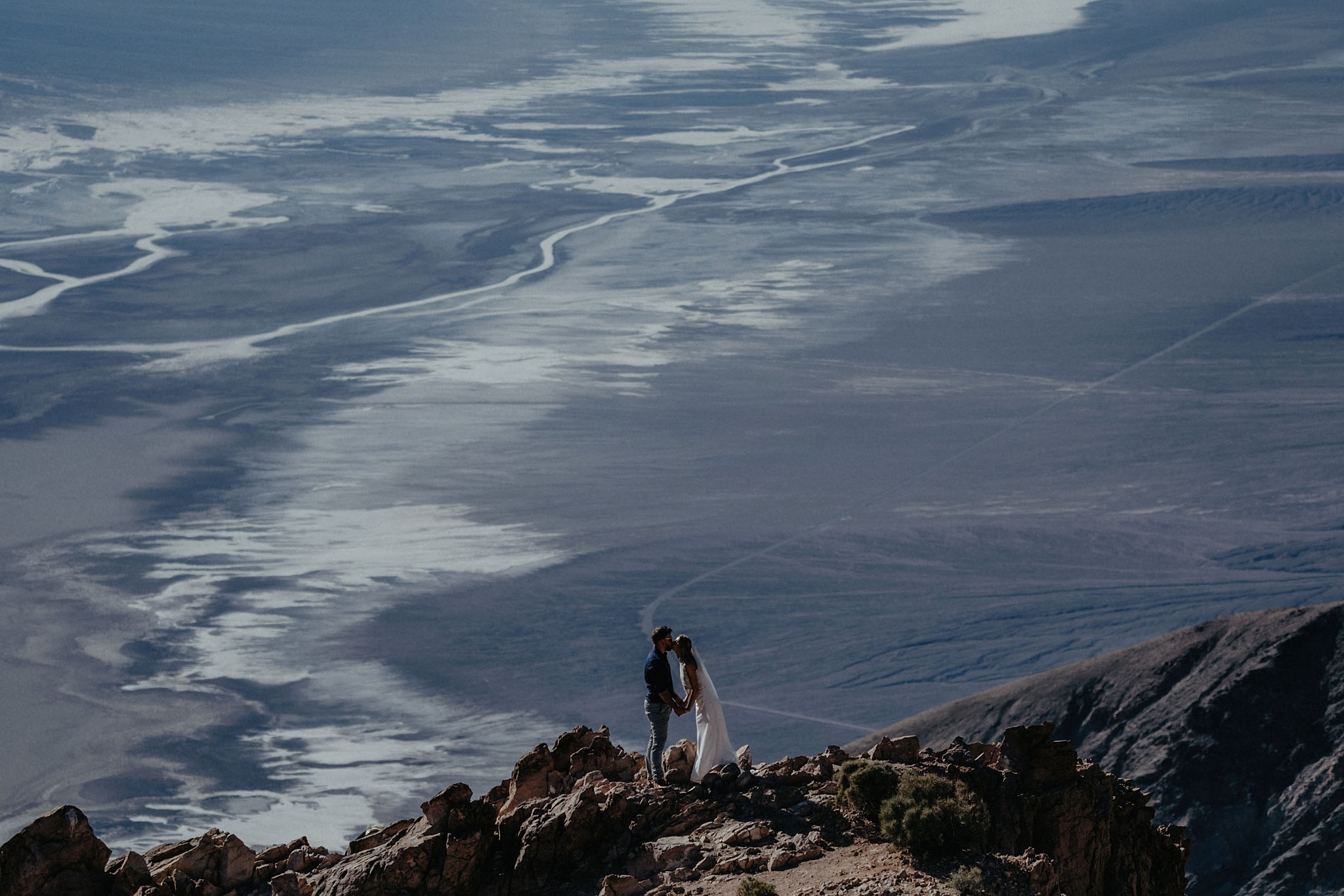 death valley adventure elopement wedding photographer national park couple portrait photo