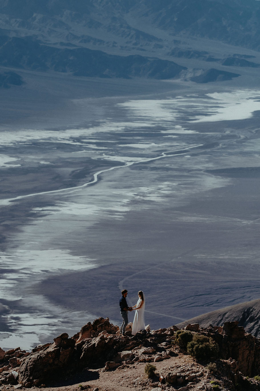 death valley adventure elopement wedding photographer national park couple portrait photo