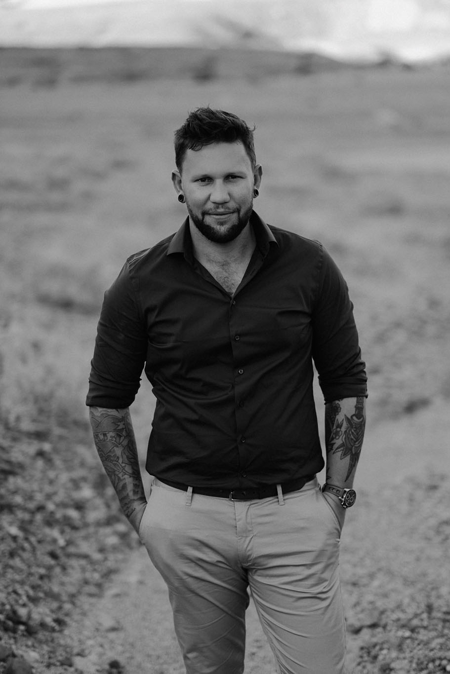 death valley adventure elopement wedding photographer national park portrait photo