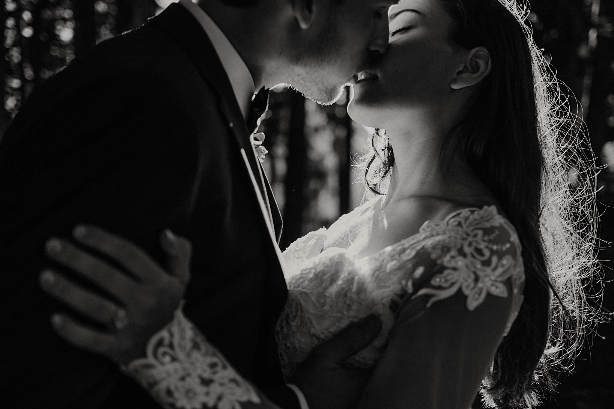 mindy-michael-cascade-mountains-elopement-wedding-47.jpg