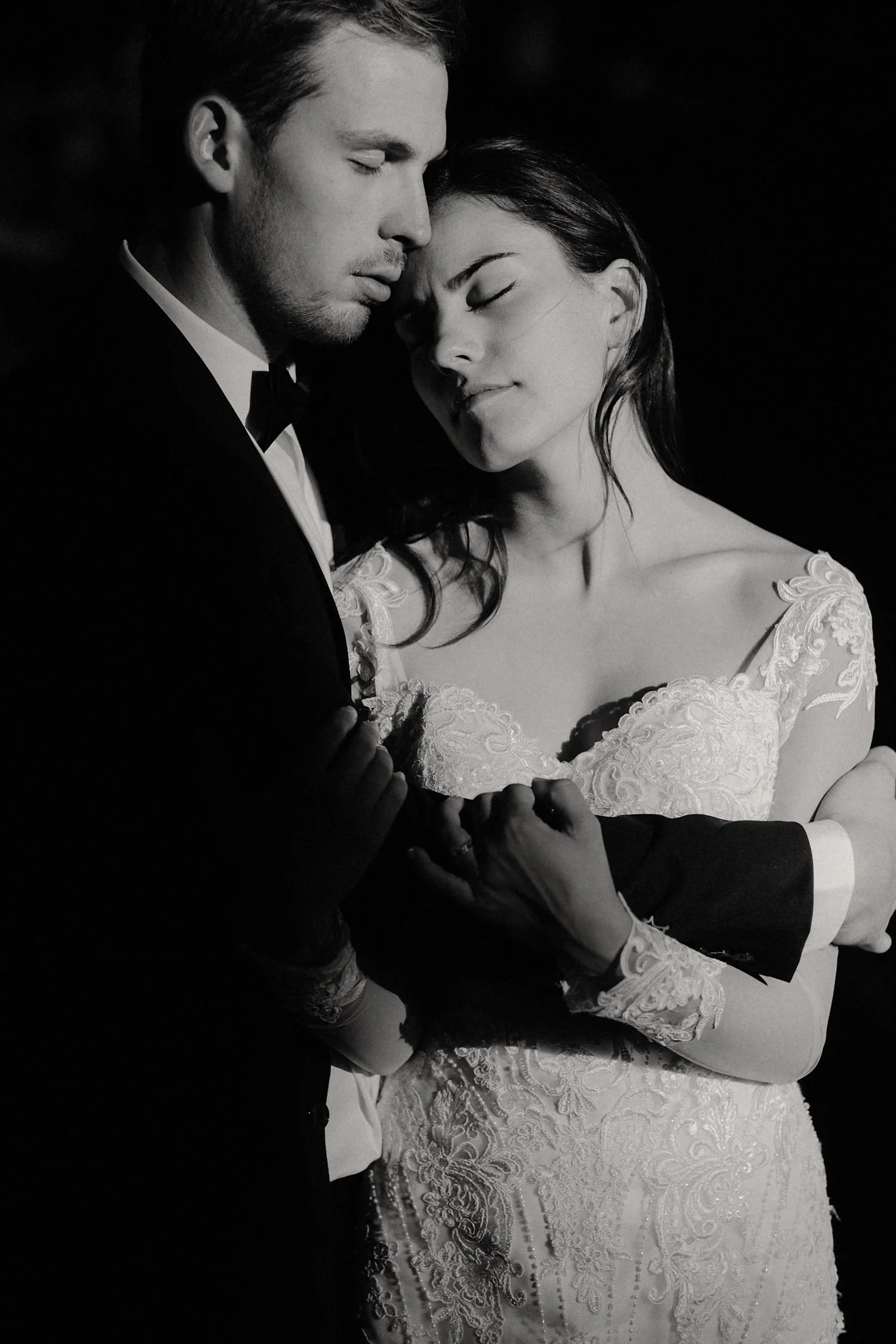 mindy-michael-cascade-mountains-elopement-wedding-50.jpg