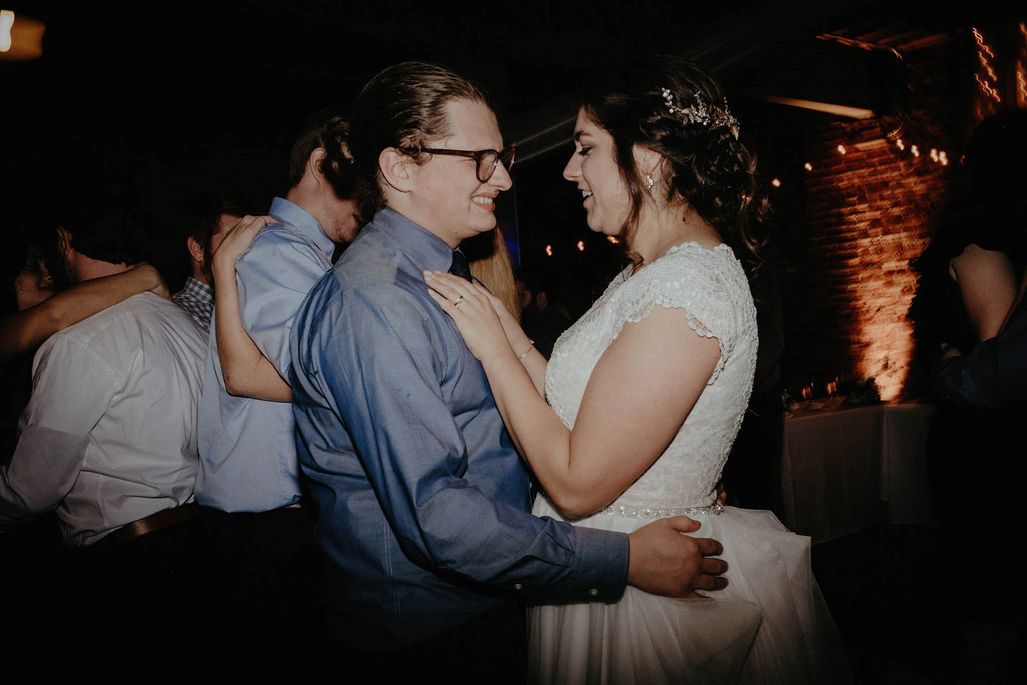 cincinnati warehouse wedding photographer reception dancing