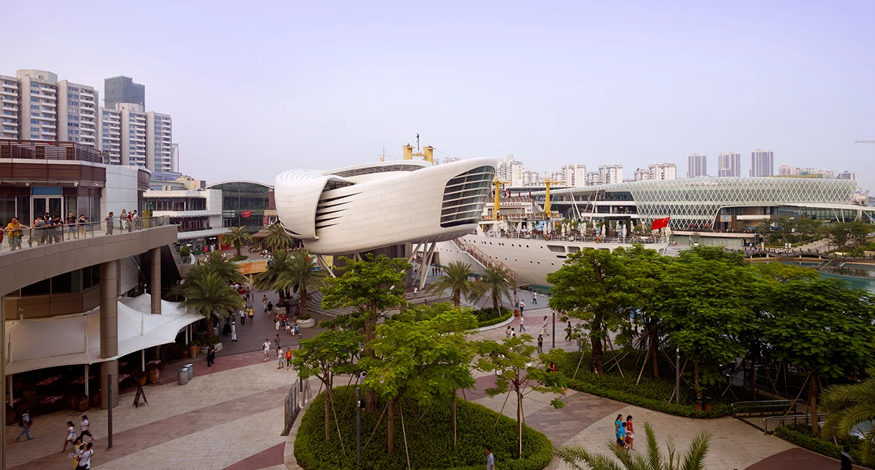 Sea-World-Shenzhen-32C-Feature-Bldg-Plaza-Day_6.jpg