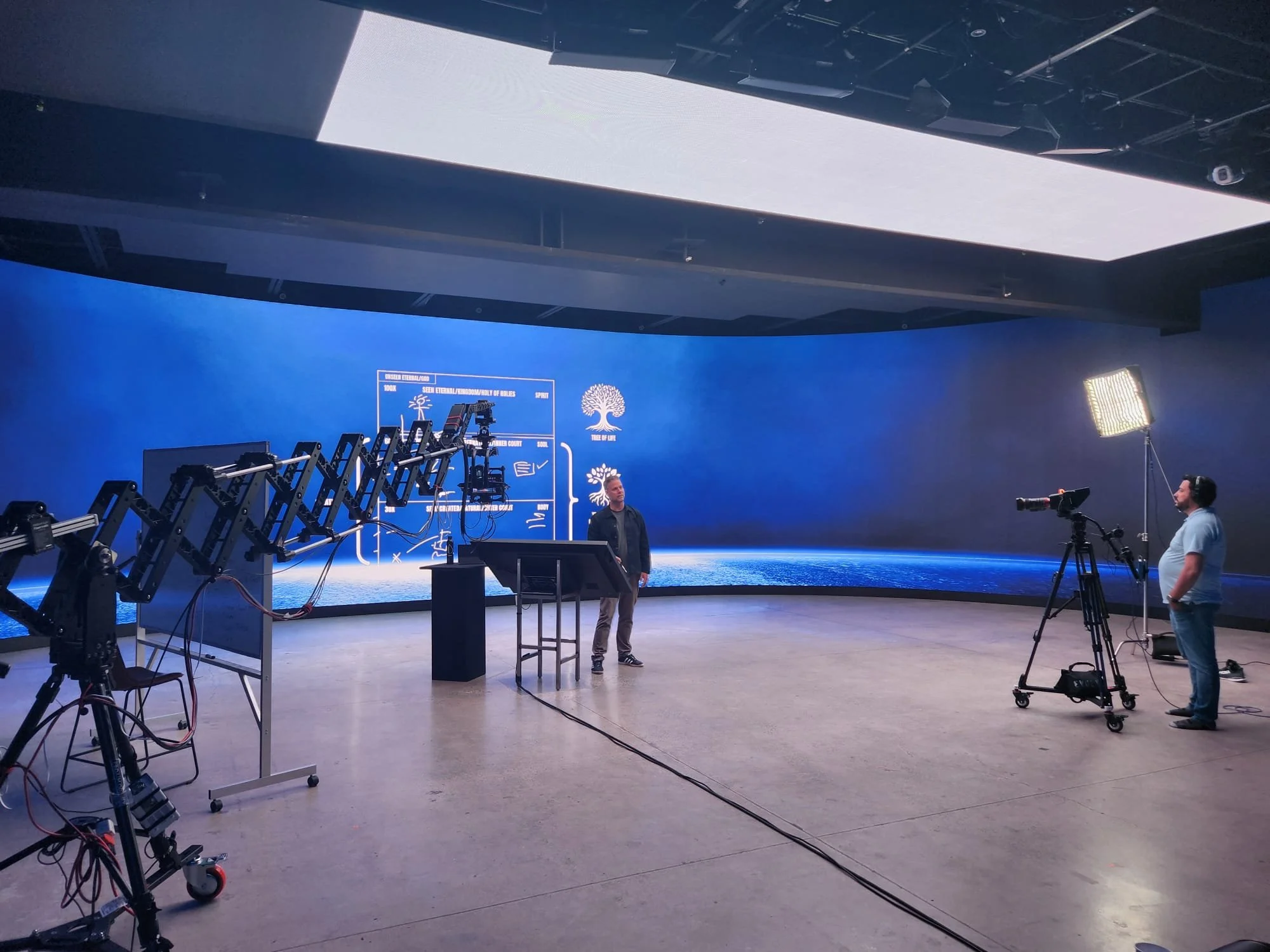 WhatsApp Image 2025-06-01 at 10.40.35 (9).jpeg