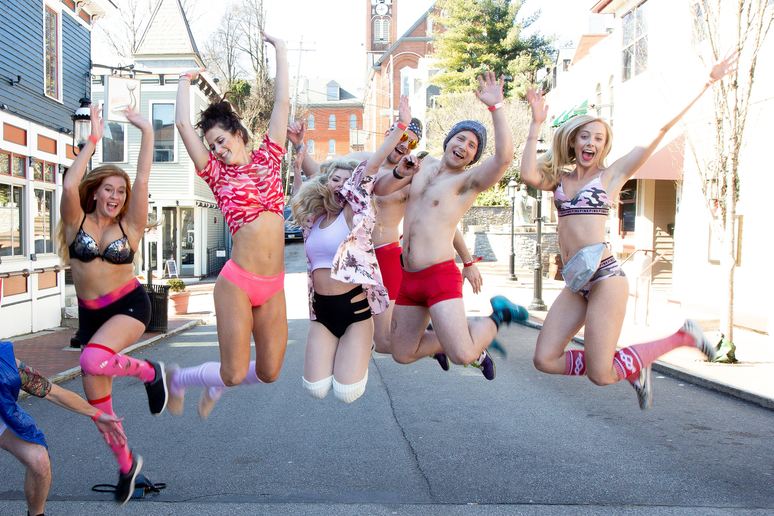 Casey Miller Photo_Cincinnati Cupid Undie Run_2019-38.jpg