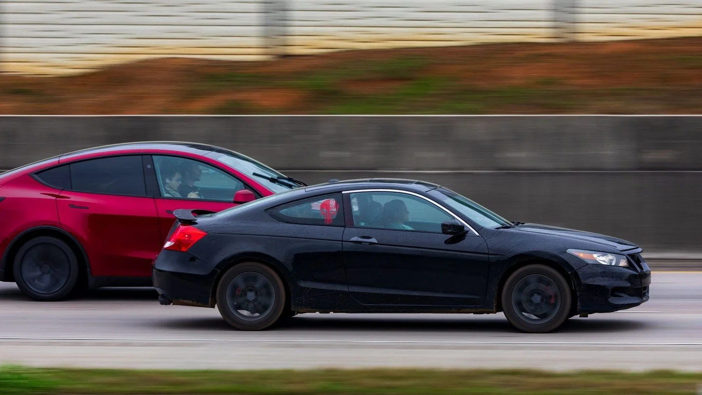 3.8.26/6&hellip;#honda #accordcoupe #audi #audia6 #bmw #bmwf30 #jeep #jeepcherokee #hyundai #hyundaigenesis #kia #kiak5 #nissan #murano #ford #ecosport #altima #mercedesbenz #sclass #everydaycars #cars #carspotter #carphotography #panningshot  #acuit