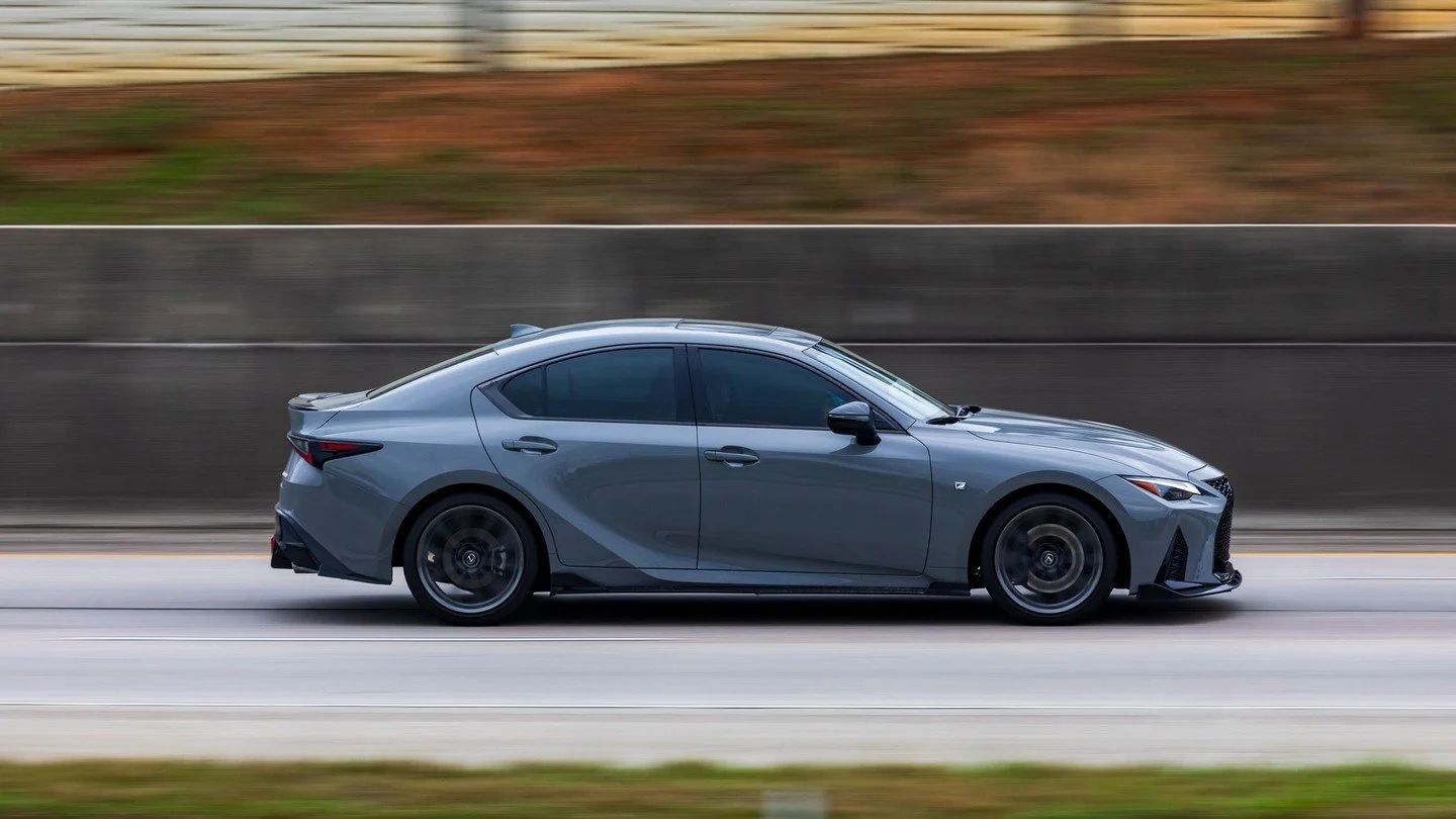 3.8.26/13&hellip;#lexus #is500 #mini #minicooper #honda #hondaclarity #jeep #jeeprenegade #nissan #murano #infiniti #infinitig25 #subaru #crosstrek #toyota #camry #toyotatundra #everydaycars #cars #carspotter #carphotography #panningshot  #acuityphot