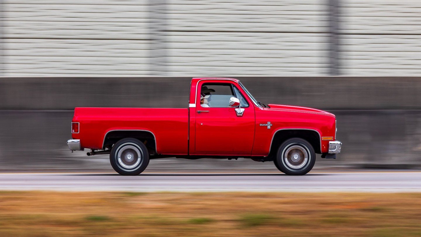 4.26.26/3&hellip;#chevy #c10silverado #rangerover #roversport #dodge #dodgecharger #bmw #bmwx3 #audi #audiq7 #cobratrailer #hyundai #hyundaikona #audiq8 #hyundaipalisade #chevymalibu #carphotography #panningshot #everydaycars #cars #carspotter #acuit