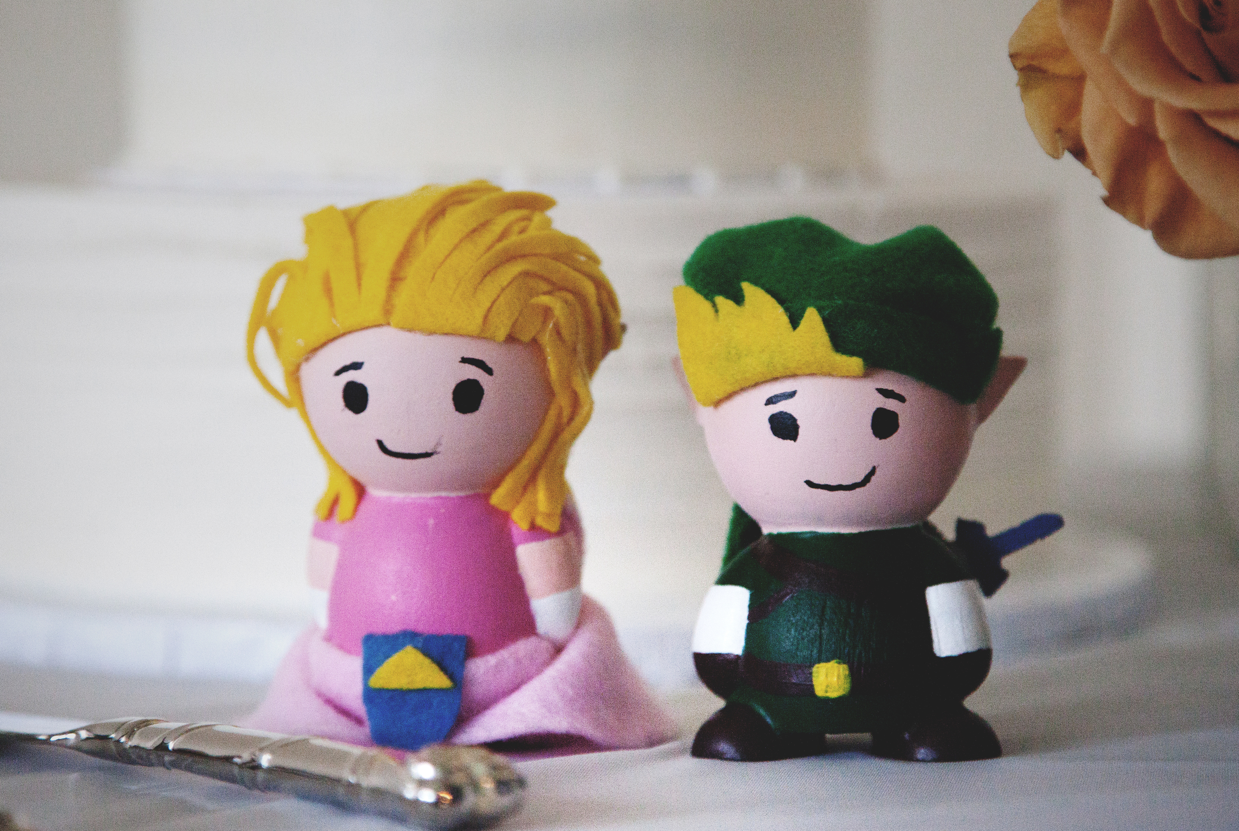  Derek's talent, our Zelda and Link cake toppers. &nbsp;Love these! 