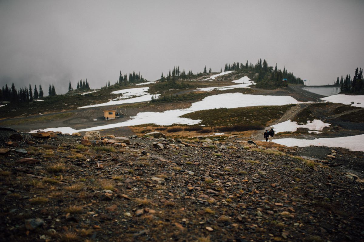 Intimate mountain wedding photography