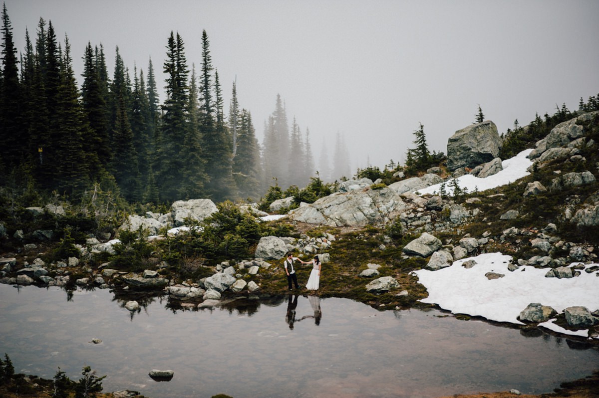 Adventurous mountain wedding