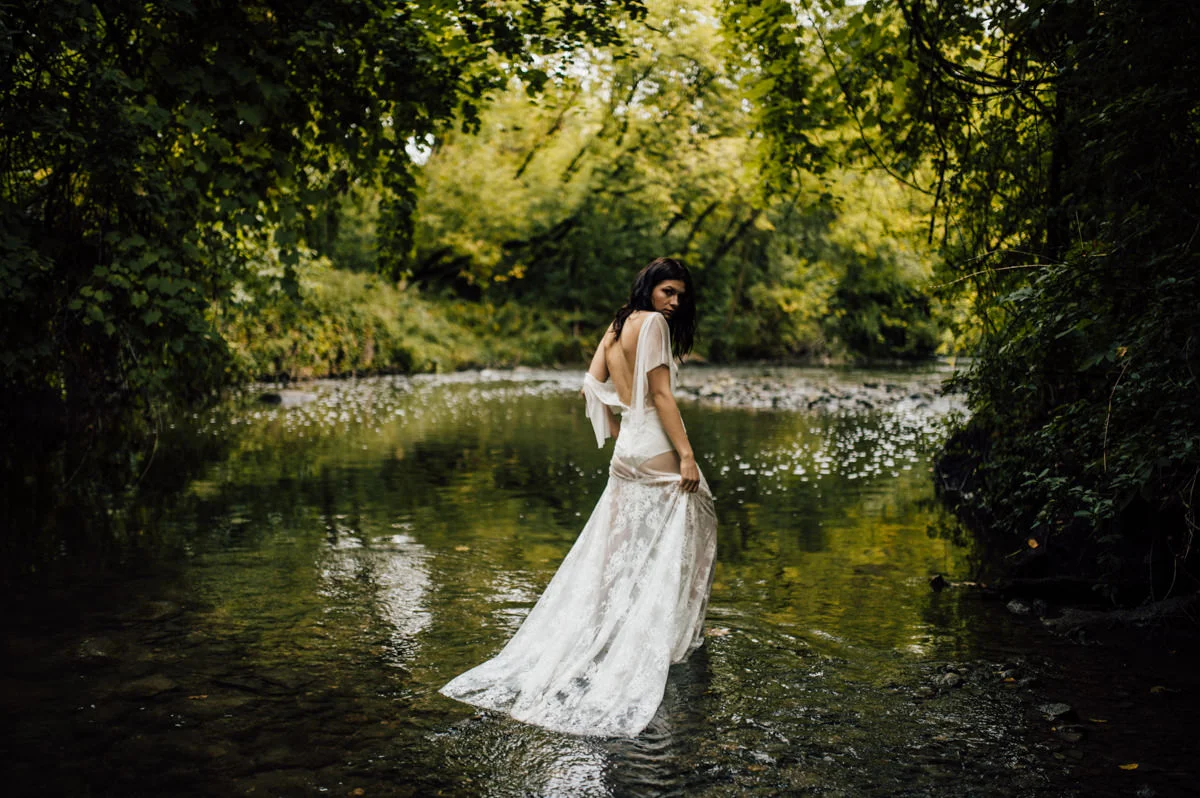 Artistic water bridal