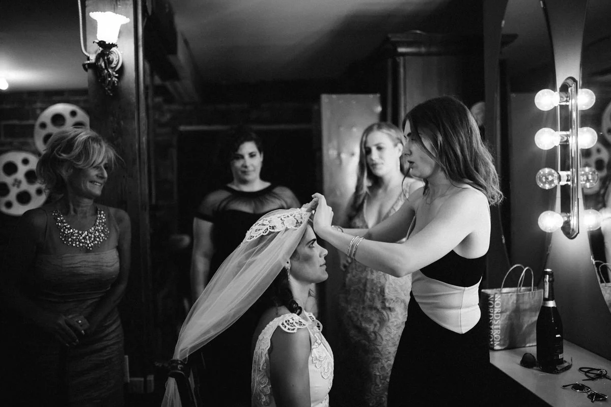 Artistic Toronto wedding photographer