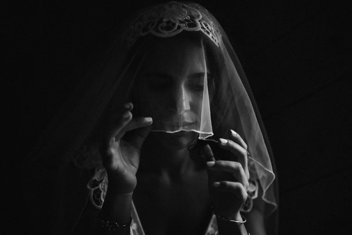 Black and white Toronto wedding photography