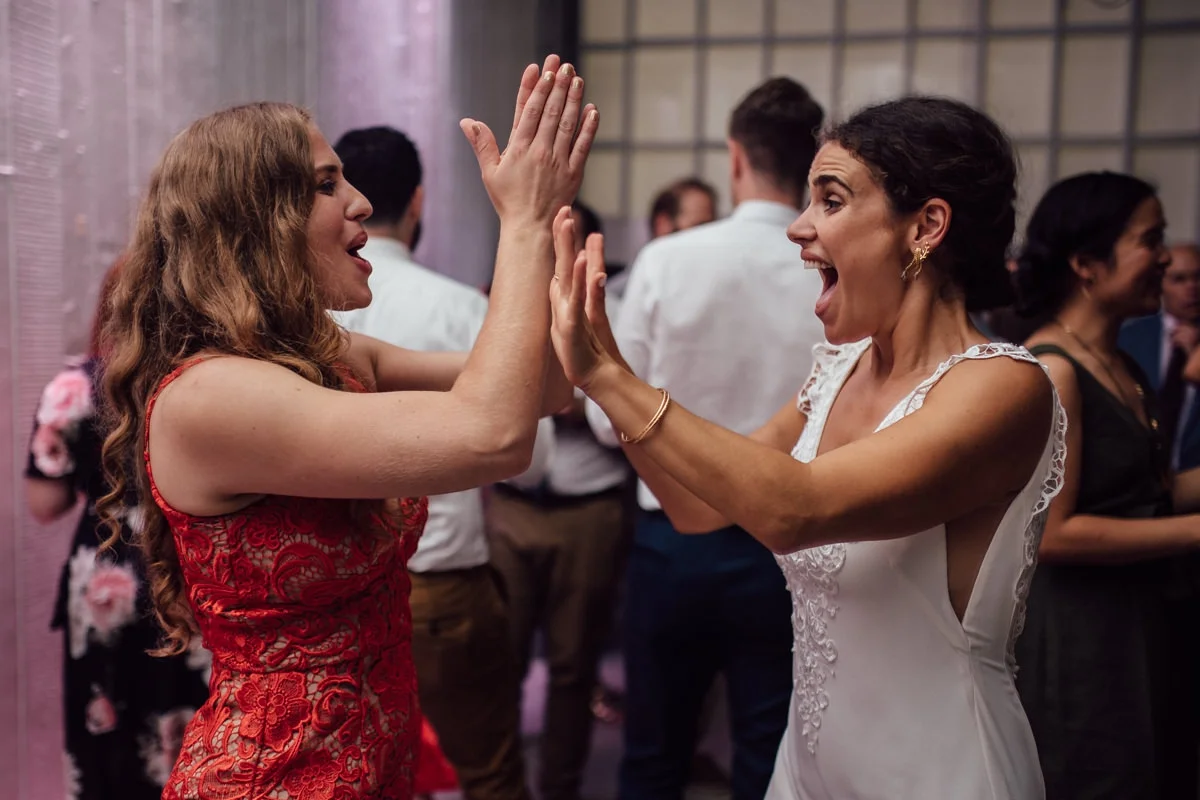 Creative reception photos in Toronto